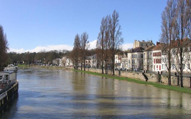 NOUVEAU - LUXURE - Secret Suite - JACUZZI