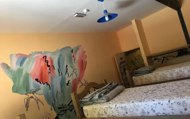 Lemon Tree Hostel
