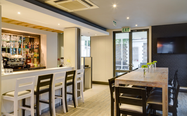 Protea Hotel by Marriott Cape Town Waterfront Breakwater Lodge