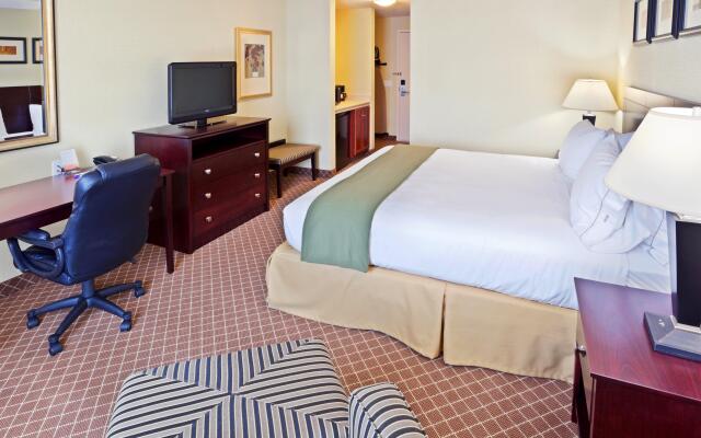 Holiday Inn Express Chehalis-Centralia by IHG