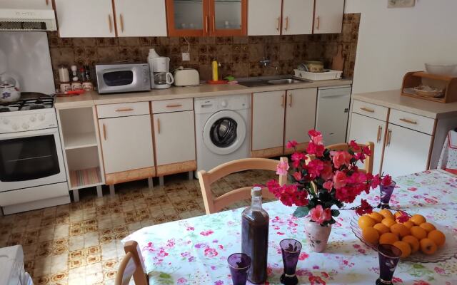 Beach Front Villa a Stone Throw Away From the sea