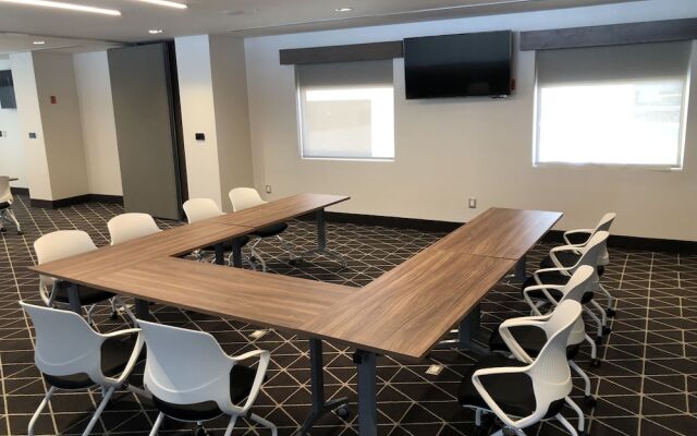 Holiday Inn Hotel & Suites Monterrey Apodaca Zona Airport by IHG