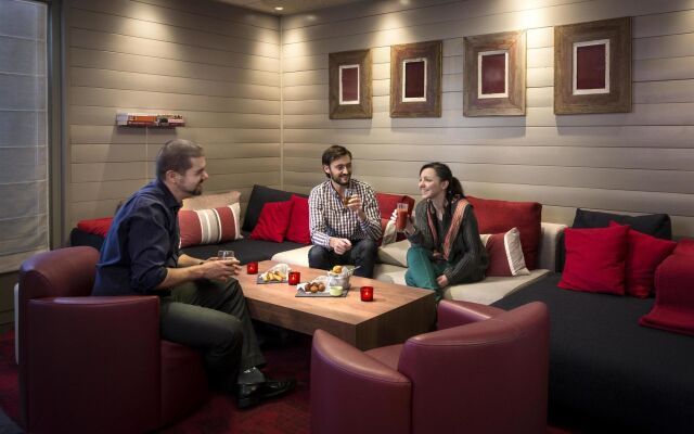 Campanile VILLENNES SUR SEINE - Poissy