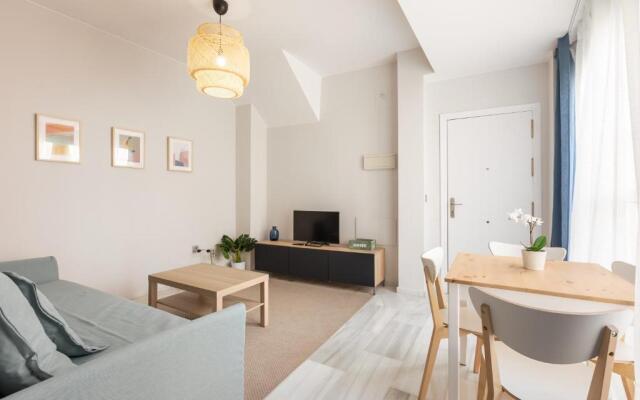 San Román. Para Disfrutar Como Un Sevillano Más