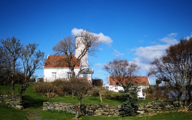 Høyevarde Fyrhotell