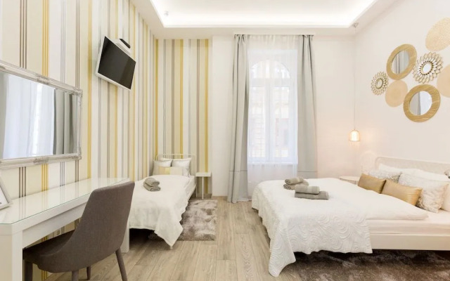 Отель SB Panzio