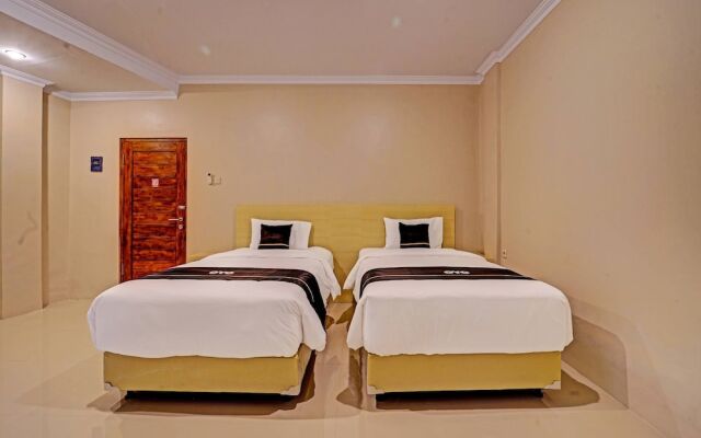 Super OYO Collection O Andono Hotel