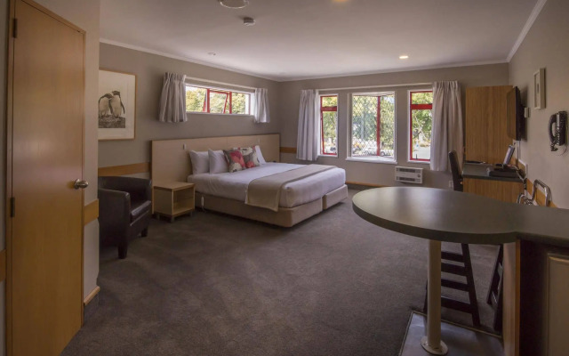 Amross Court Motor Lodge