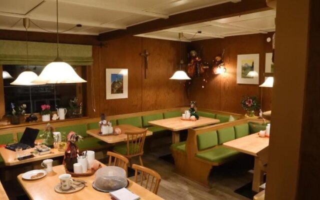 Pension Schwarzenbach