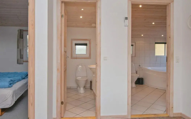 6 Person Holiday Home in Hemmet-by Traum