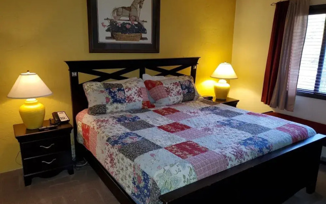 Newly Remodeled Condo Wren 201 with Creekside Views of Vail Mountain by RedAwning