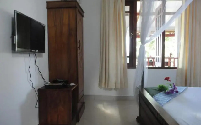 Sapara River Guest 600m Beach