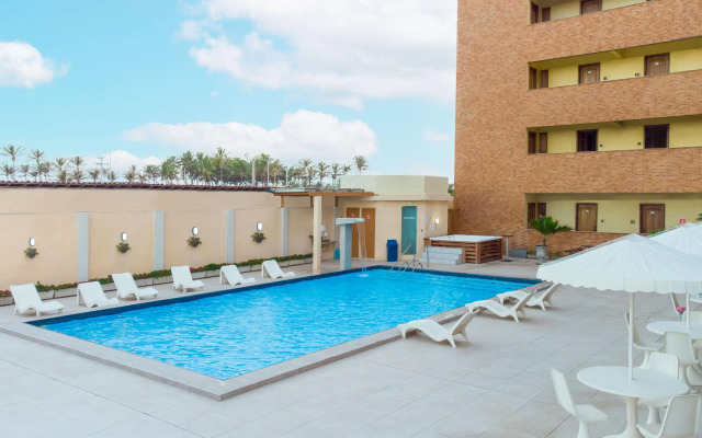Golden Beach Hotel