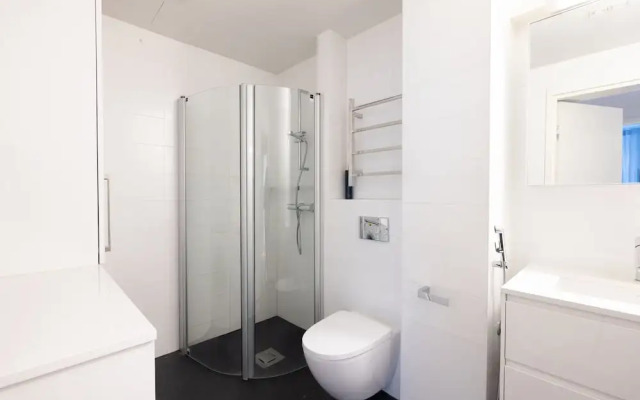 2ndhomes Gorgeous & Modern 2BR Apartment