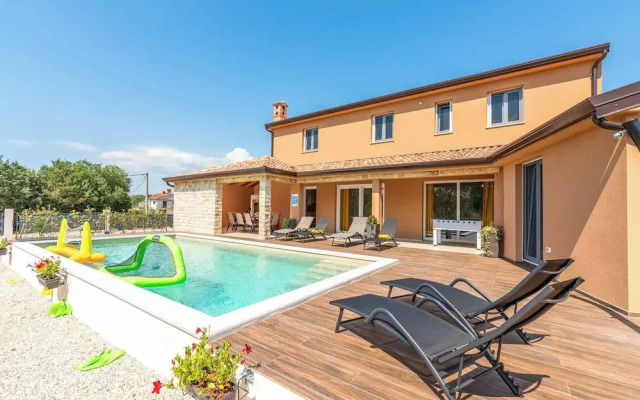 Villa Starlight Gaze