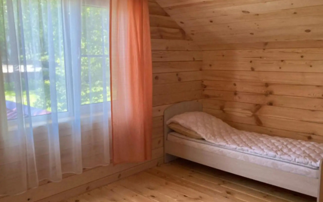 Guest house on Klyuchevaya street 58