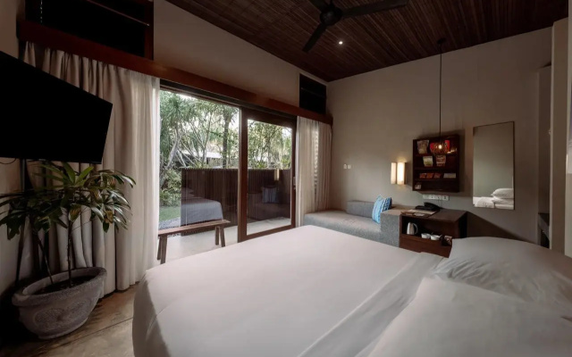 Hotel Komune and Beach Club Bali