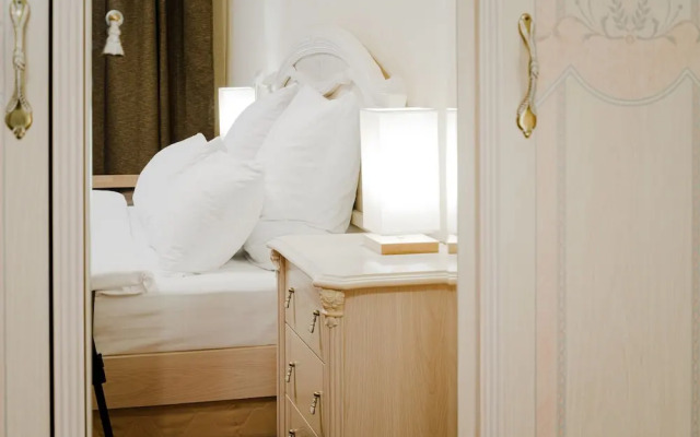 Апартаменты St. Pete Aparts White