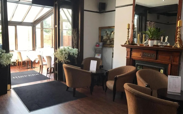 Harefield Manor Hotel