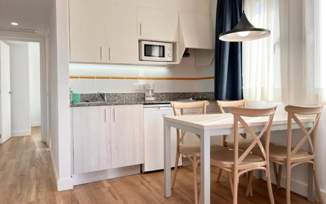 Aparthotel Ciudad Laurel