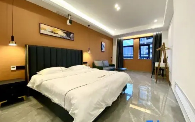 Liangchen Meijing Apartment