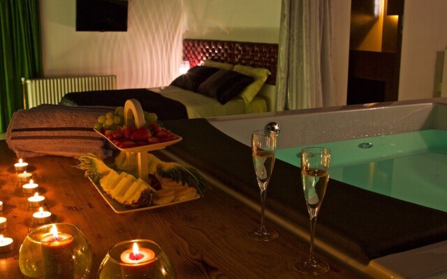 Studio in Poggio San Marcello, With Wonderful Mountain View, Enclosed