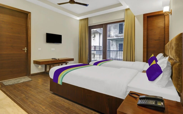 Treebo Nearmi Bell House