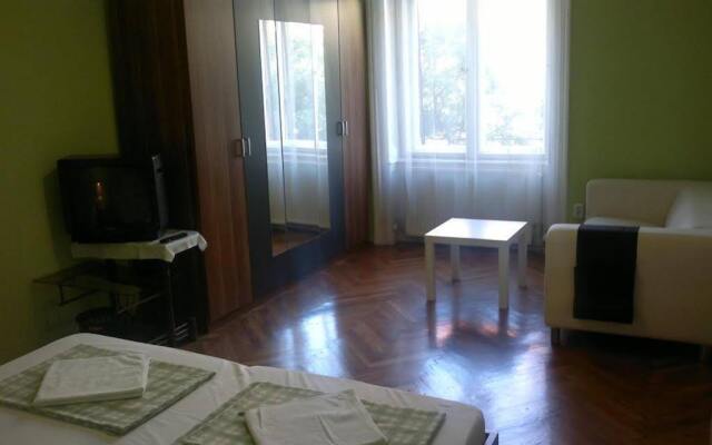 Azurro Hostel