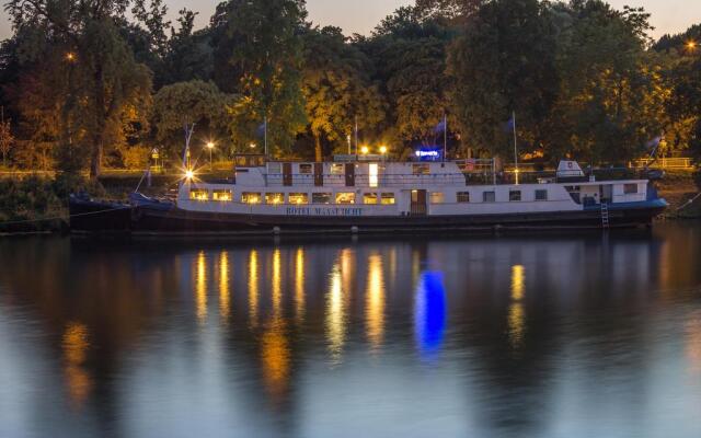 Botel Maastricht