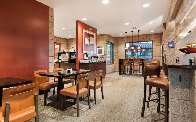 Best Western Plus Sundial