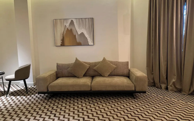 Elysian Hotel
