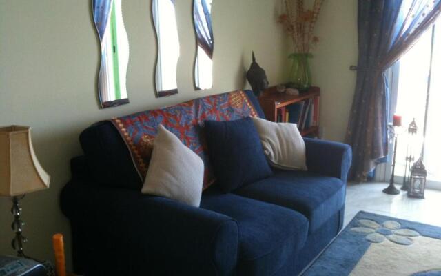 Pelagos Hill Apartment