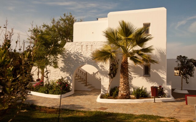 Golden Sun Hotel