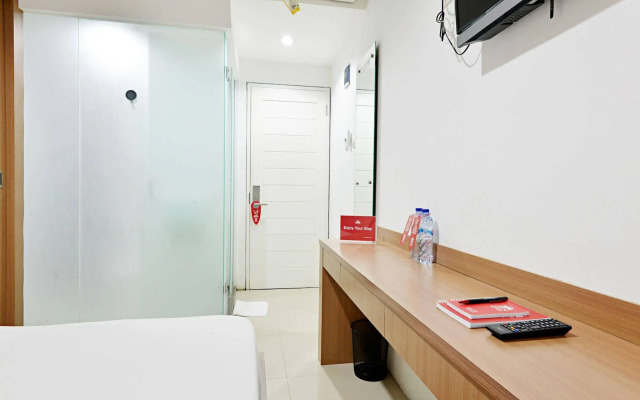 ZEN Rooms Near Bunderan HI