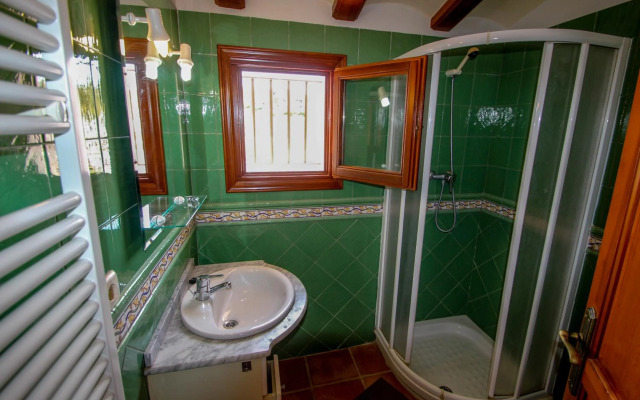 Finca Pere - panoramic hillside holiday house in Benissa