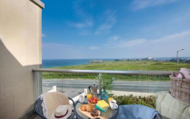 5 The Vista, Newquay