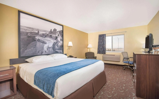 Four Seasons Inn