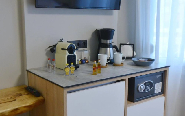 Mystique Luxury Suites