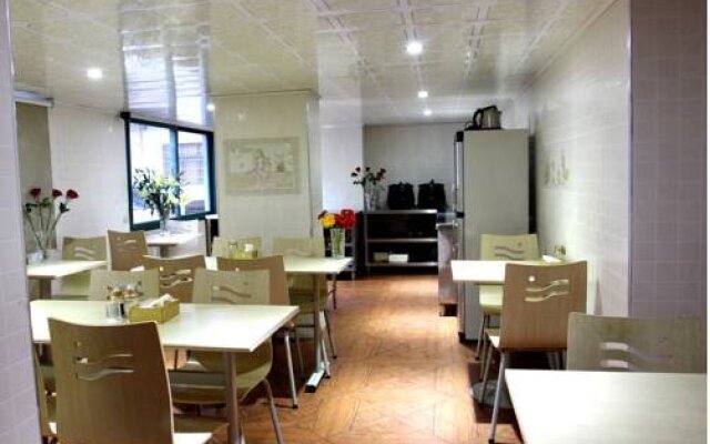 Yiwu Guoheng Hotel