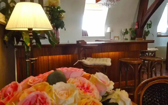 Family Self Catering In Dijon