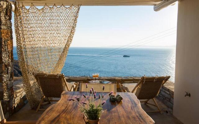VILLA BEAUTIFIS in Kea, 4BDR/7prs, pool, seaview