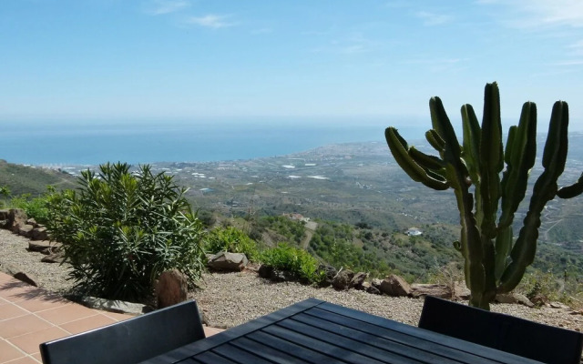 Villa in Arenas With Private Pool and Breathtaking Views