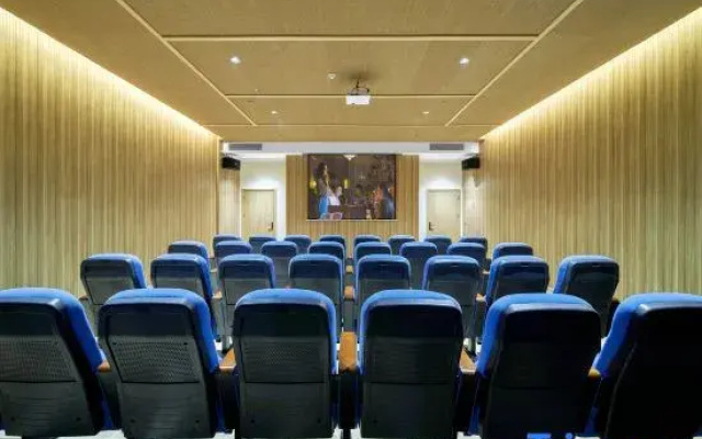 Ronghua · Kangxin Garden (Lingshui People's Hospital Beiwen Road Store)