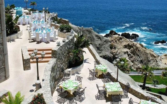 Charming 1BR With Ocean View in Cabo San Lucas