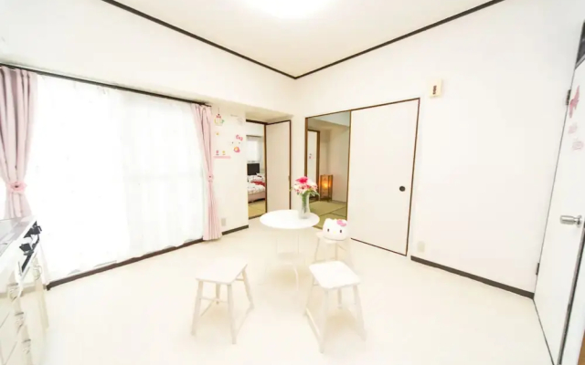 Universal Room