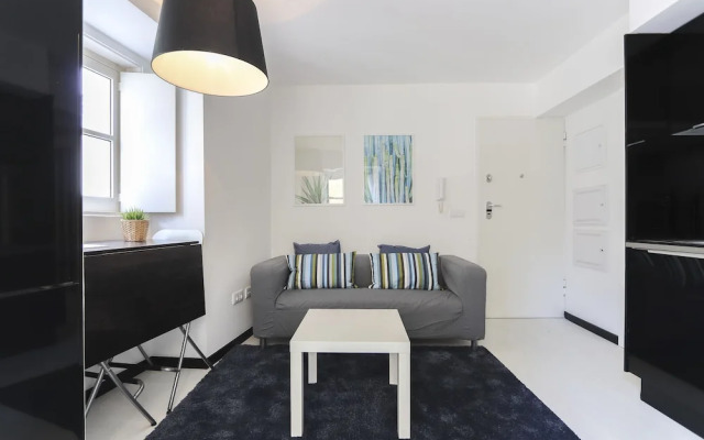 Tailor Made Flat in Central Bairro Alto