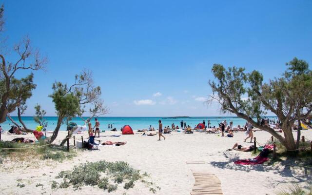 Feneri Traditional House Apt 1- 20' from Elafonisi beach