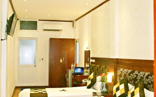 La Dora Hanoi Hotel & Travel