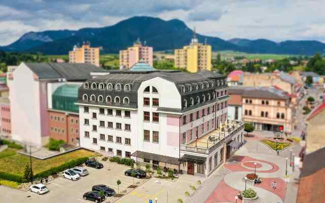 Hotel Kultura