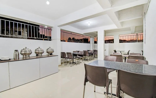 FabHotel Purple Orchid